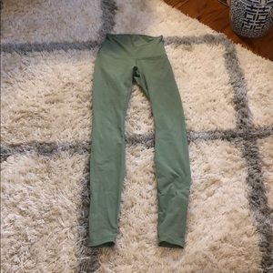 Full length wonder under lululemon leggings